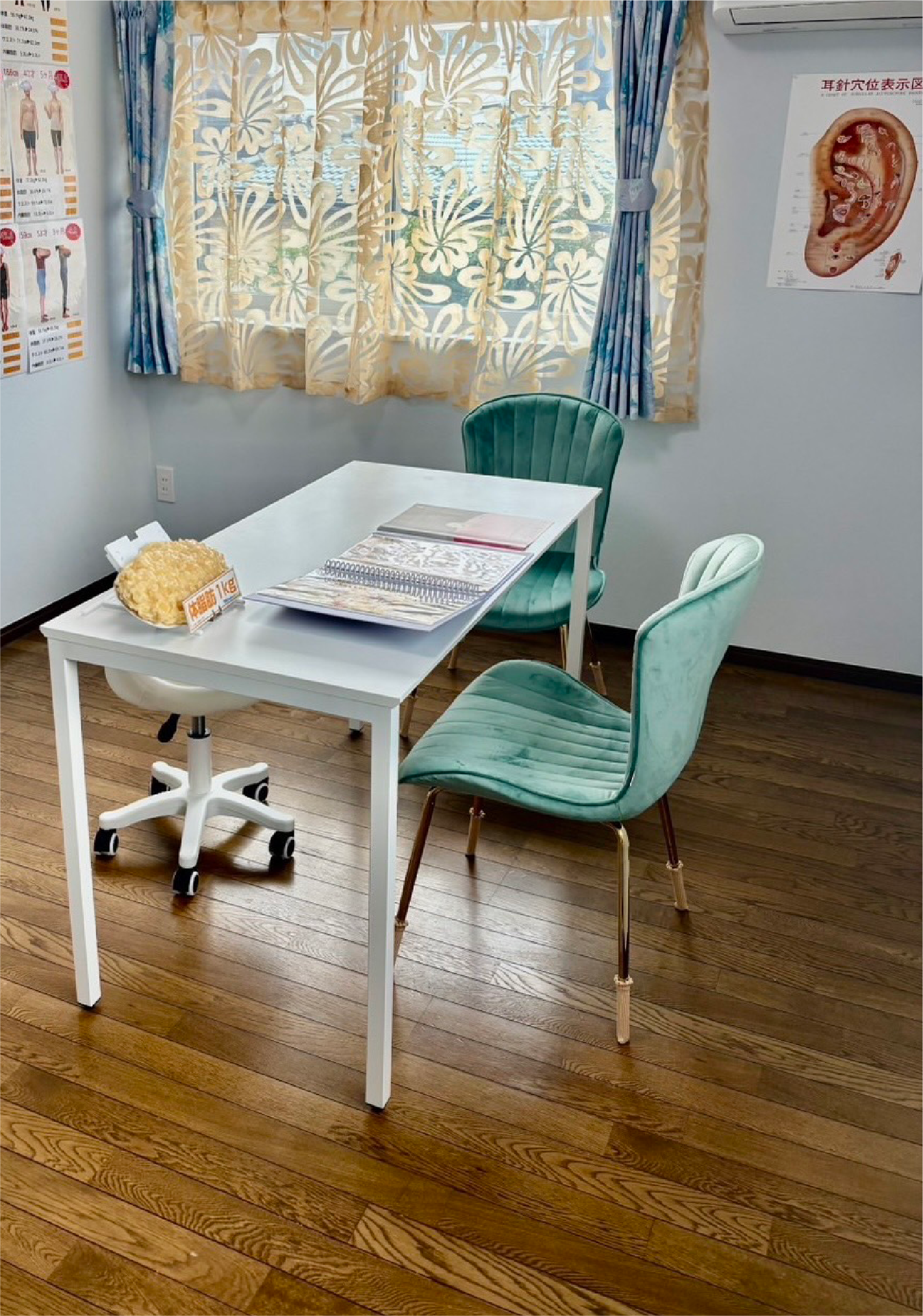 サロン室内写真